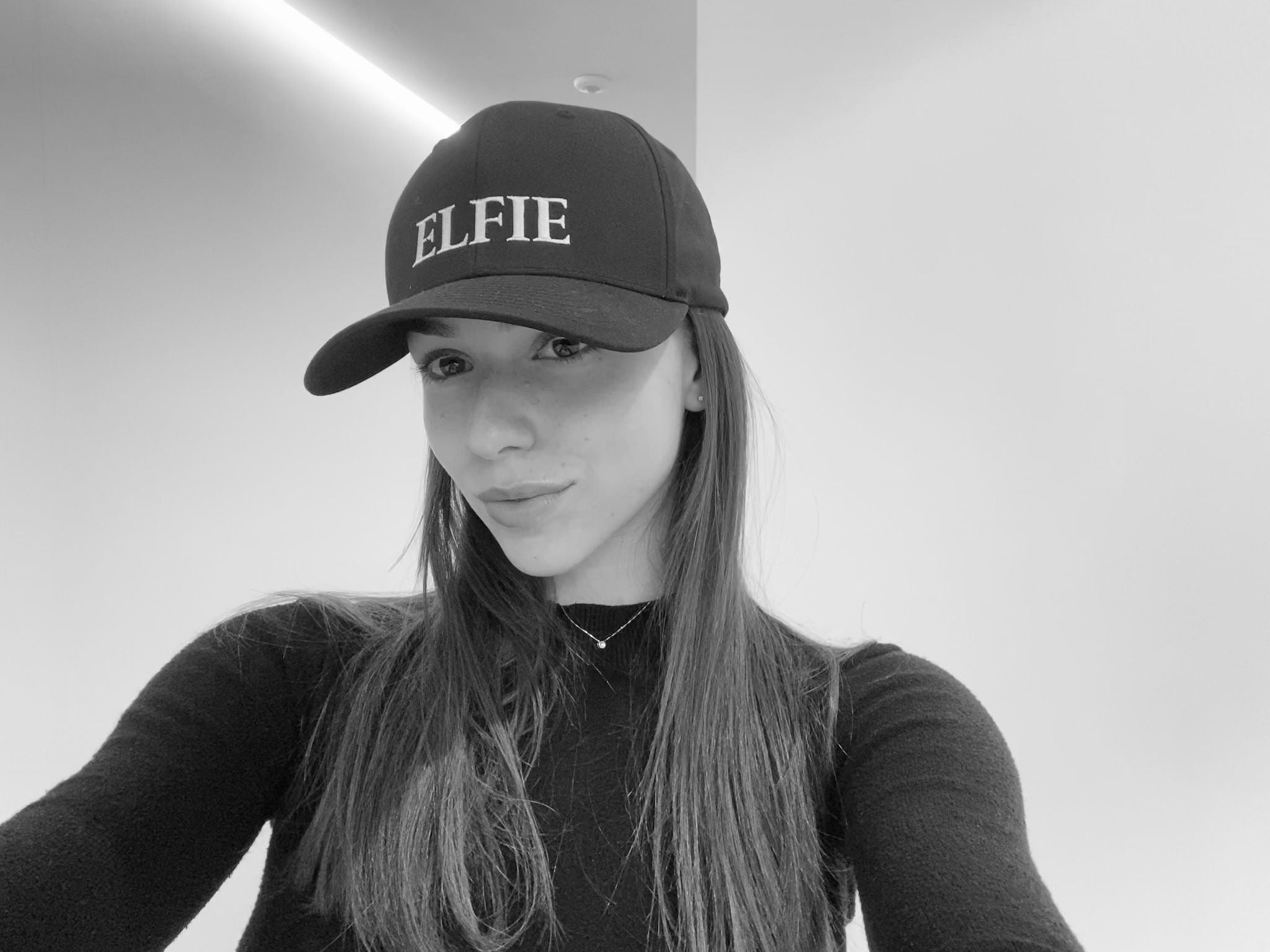 elffieページ Elfie-Selfie.com