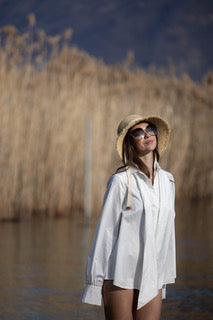 CARO II White cotton blouse with scarf