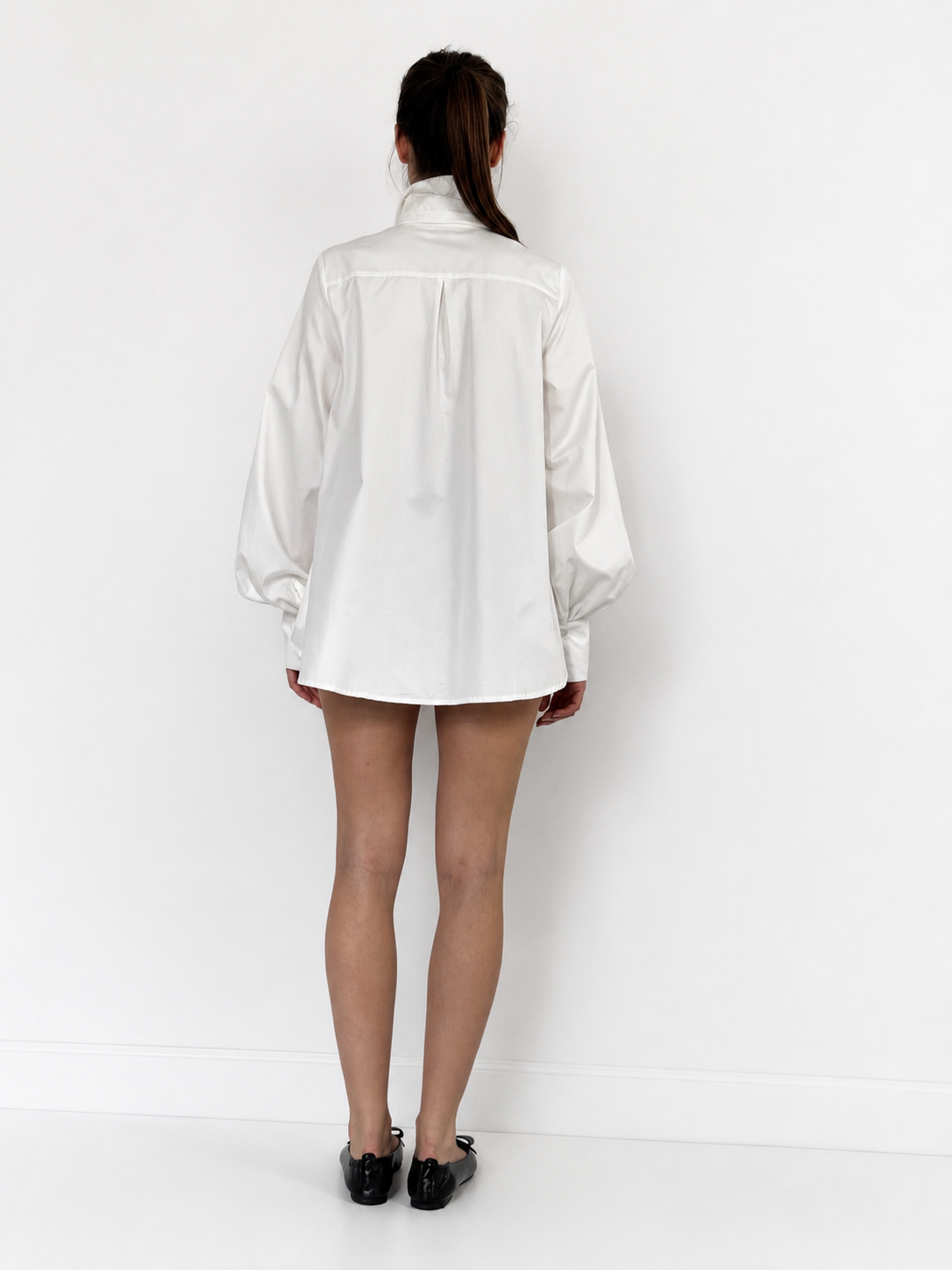 CARO II White cotton blouse with scarf