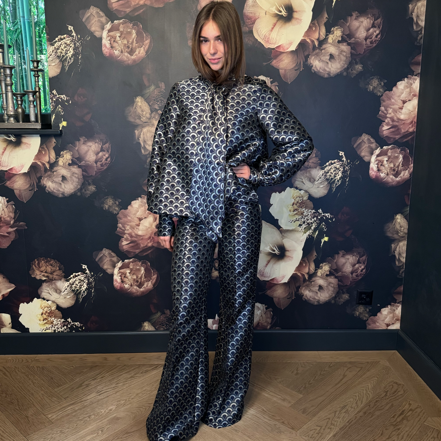 Limited Edition Jacquard Blouse CARO Navy print